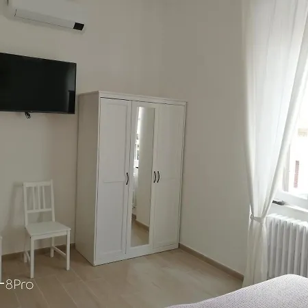 Casa Viorica 2 3* Ancona